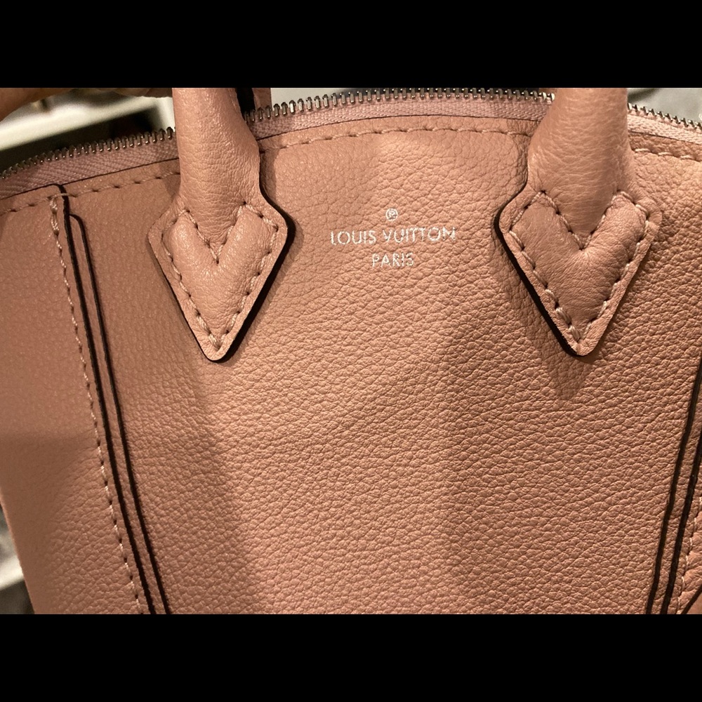 Mini Louis Vuitton Lockit - Picture 8 of 9